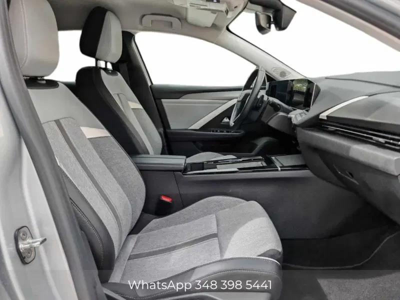 Opel Astra usata a Palermo (9)