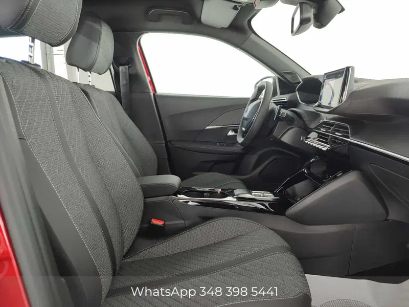 Peugeot 2008 usata a Palermo (7)
