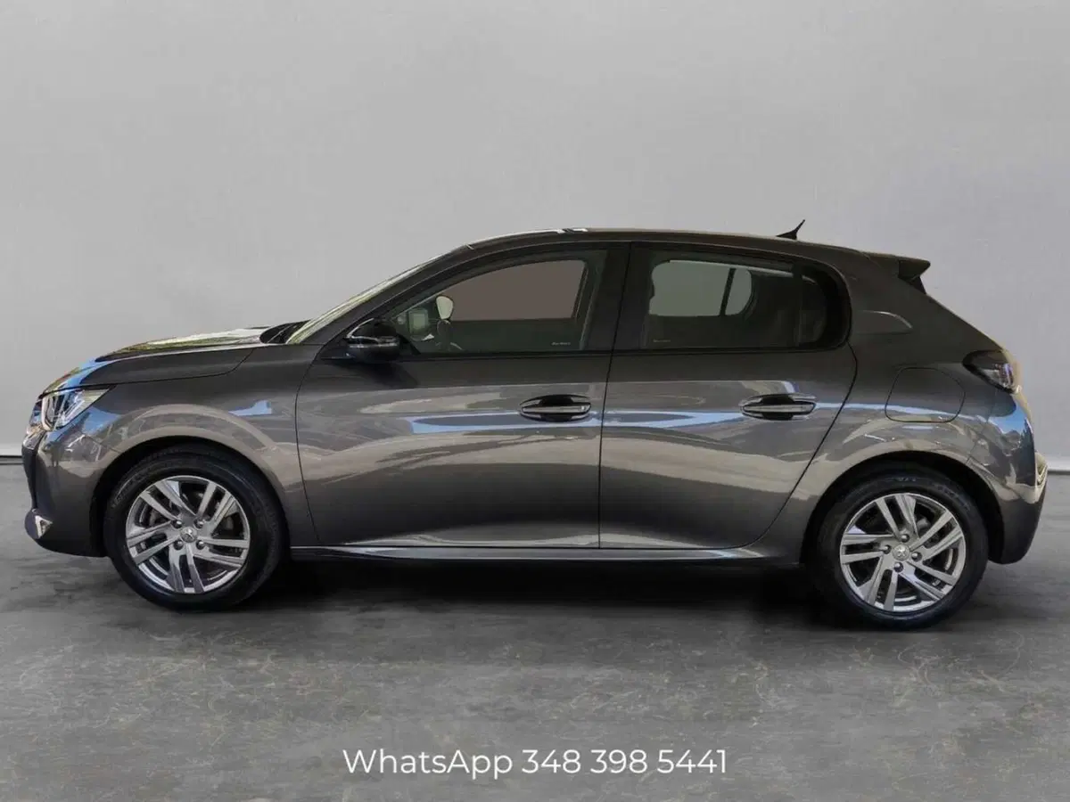 Peugeot 208 usata a Palermo (2)