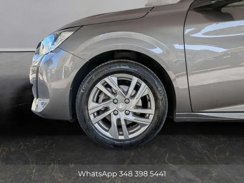 Peugeot 208 usata a Palermo (6)