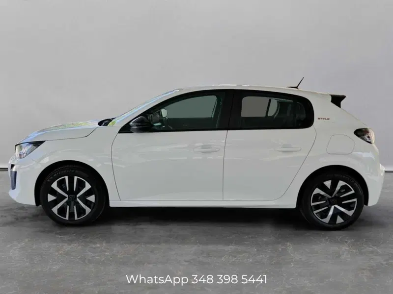 Peugeot 208 usata a Palermo (3)