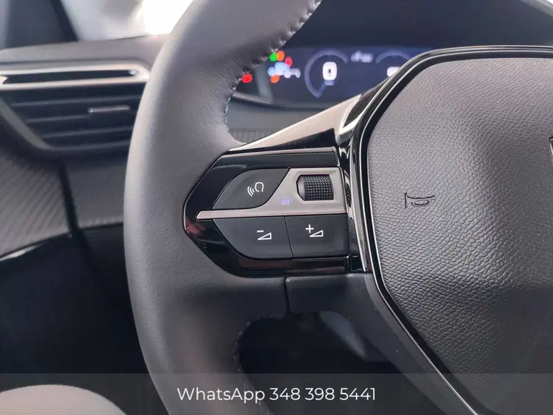 Peugeot 208 usata a Palermo (12)