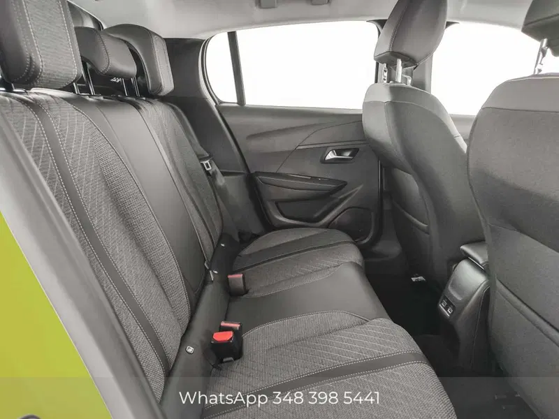 Peugeot 208 usata a Palermo (8)