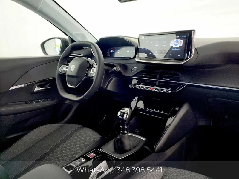 Peugeot 208 usata a Palermo (9)