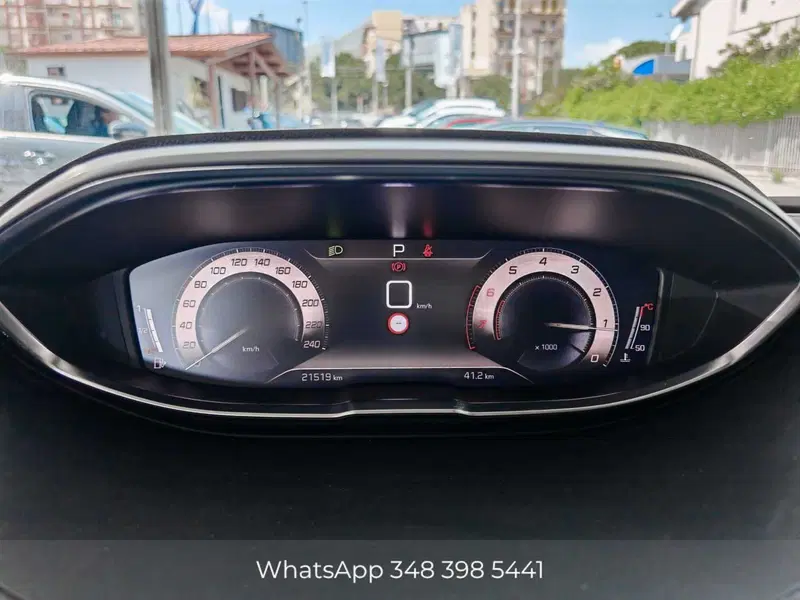 Peugeot 5008 usata a Palermo (10)