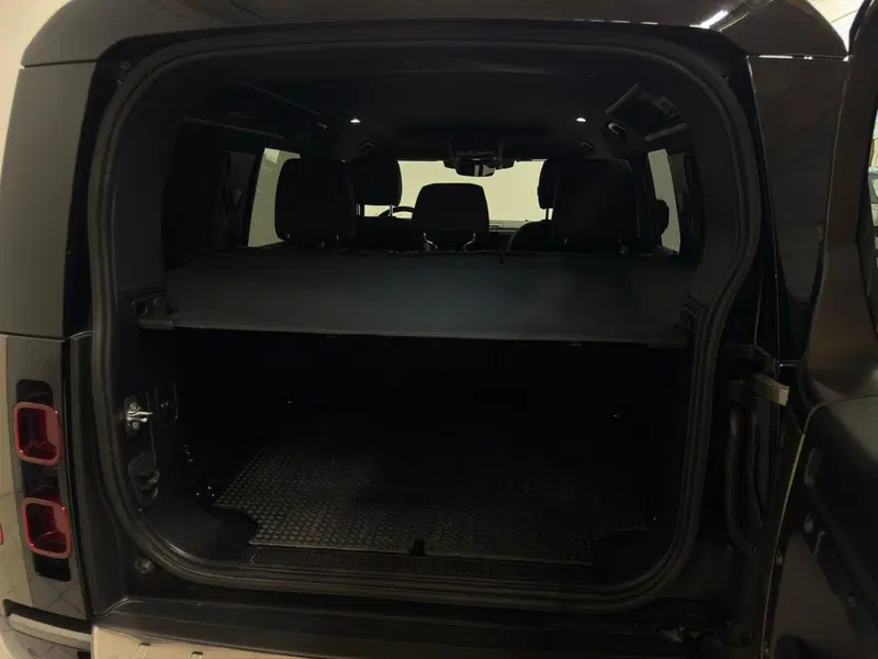 Land Rover Defender usata a Novara (19)