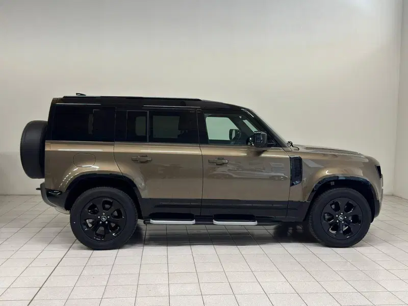 Land Rover Defender usata a Novara (6)