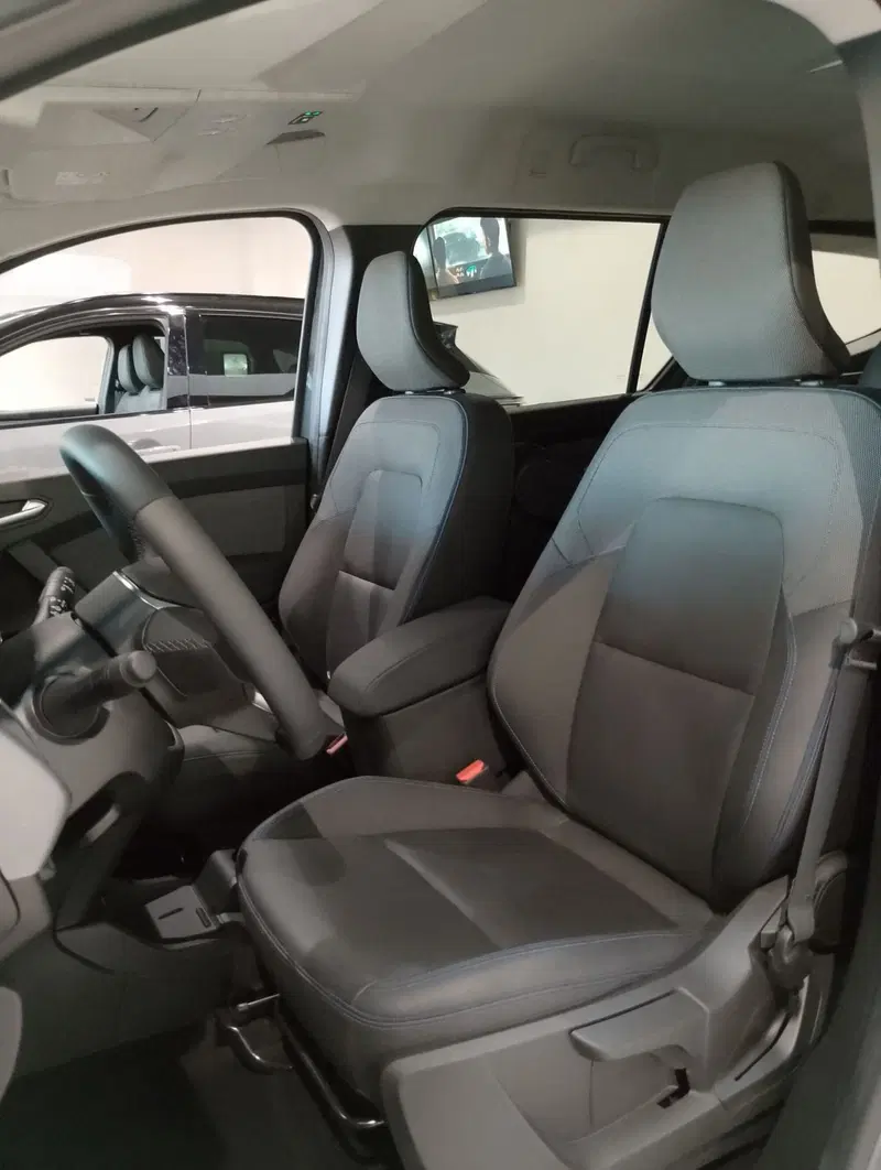 Renault Kangoo nuova a Modena (8)