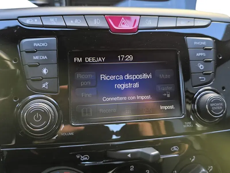 Lancia Ypsilon usata a Udine (11)