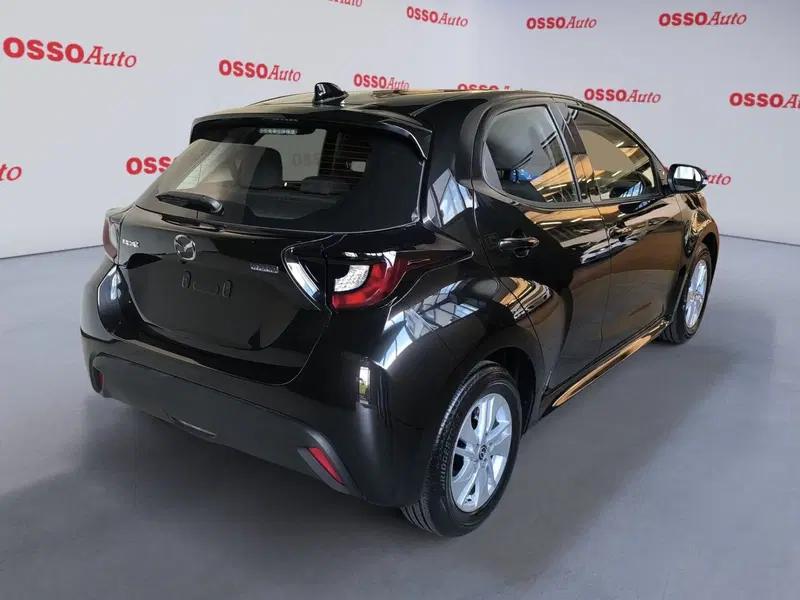 Mazda Mazda2 Hybrid nuova a Udine (4)