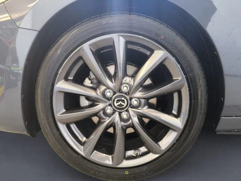 Mazda Mazda3 nuova a Udine (7)