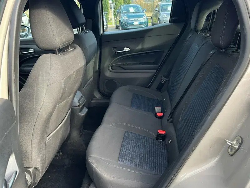 Alfa Romeo Junior usata a Latina (13)