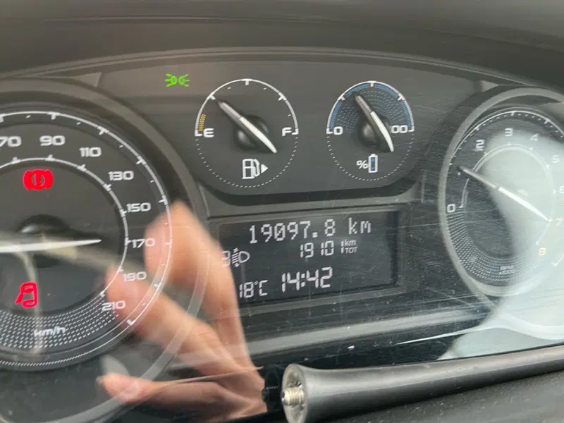 Lancia Ypsilon usata a Latina (15)
