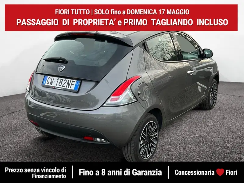 Lancia Ypsilon usata a Latina (3)