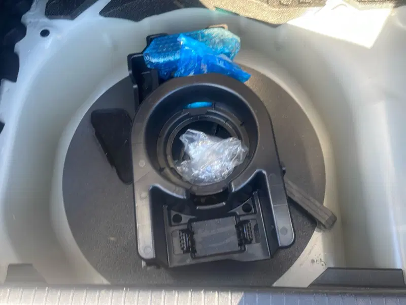 Peugeot 208 usata a Latina (12)