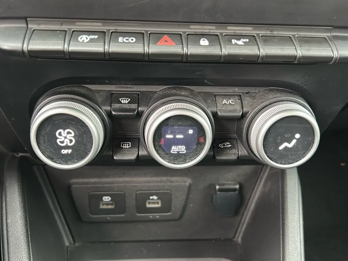 Dacia Duster usata a Latina (17)
