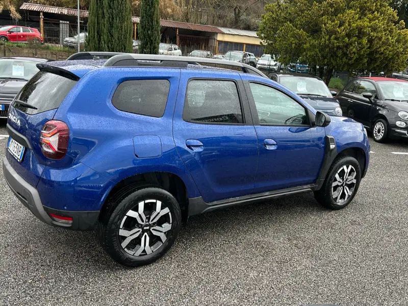 Dacia Duster usata a Latina (6)