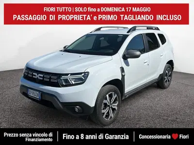 Dacia Duster 1.0 TCe GPL 4x2 Journey del 2023 usata a Latina