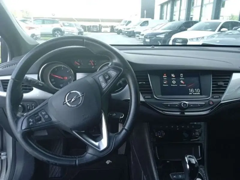 Opel Astra Station Wagon usata a Padova (11)