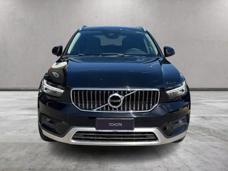 Volvo XC40 usata a Reggio Calabria (12)