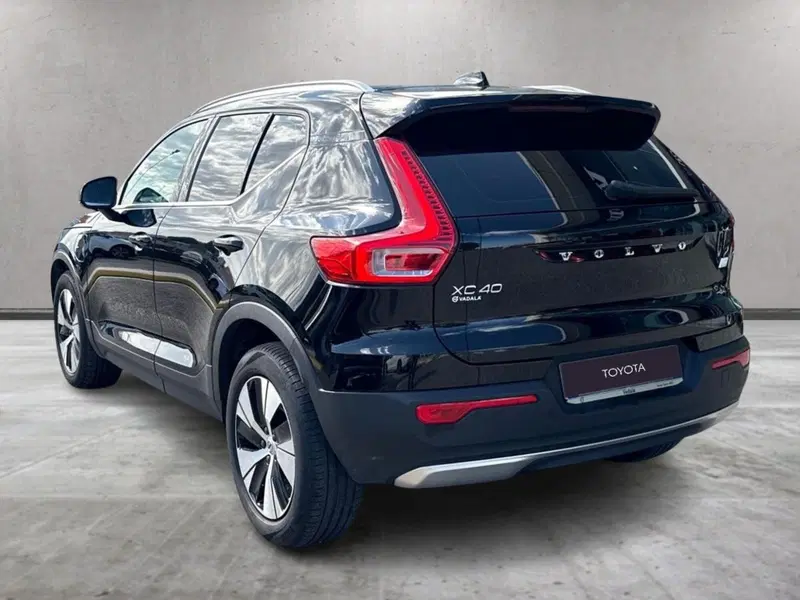 Volvo XC40 usata a Reggio Calabria (4)