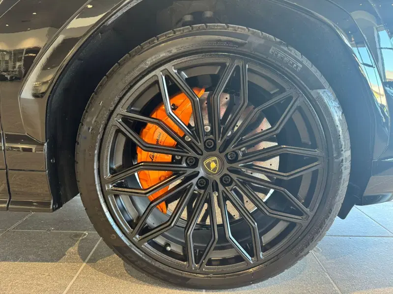 Lamborghini Urus usata a Firenze (8)