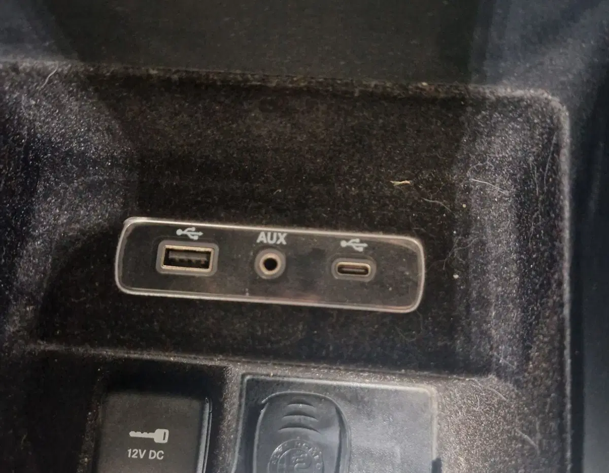 Alfa Romeo Stelvio usata a Terni (13)