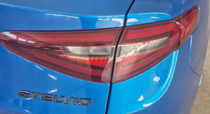 Alfa Romeo Stelvio usata a Terni (17)