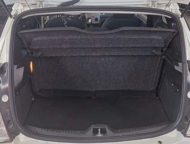 Lancia Ypsilon usata a Terni (10)