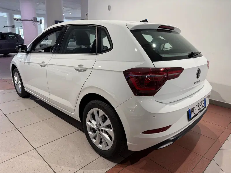 Volkswagen Polo nuova a Genova (3)