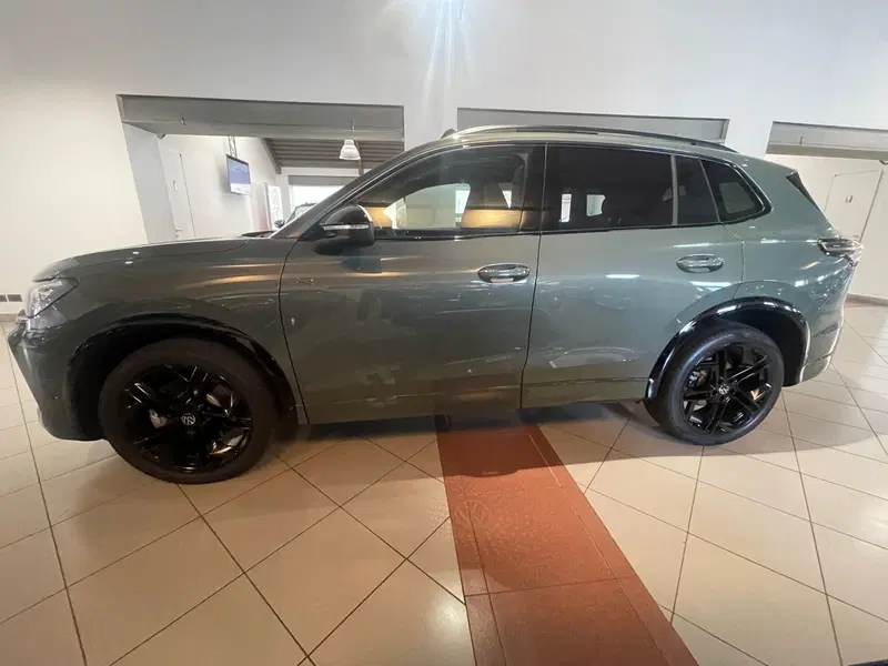 Volkswagen Tiguan usata a Genova (3)