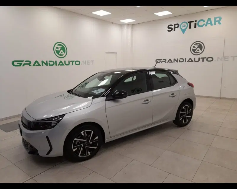 Opel Corsa nuova a Alessandria (3)