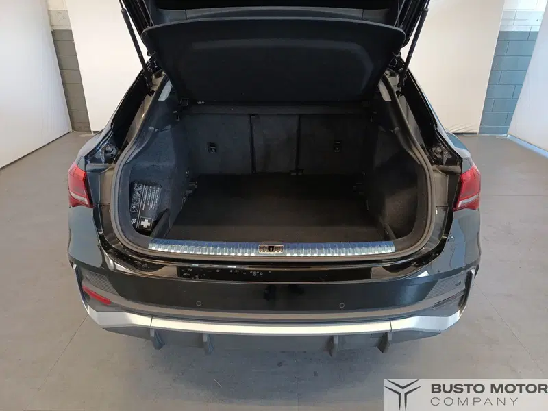 Audi Q3 Sportback usata a Varese (10)