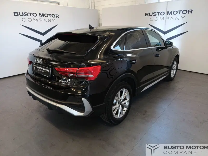 Audi Q3 Sportback usata a Varese (6)