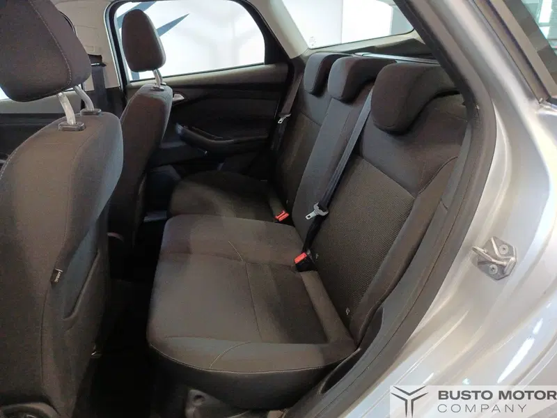 Ford Focus Station Wagon usata a Varese (9)