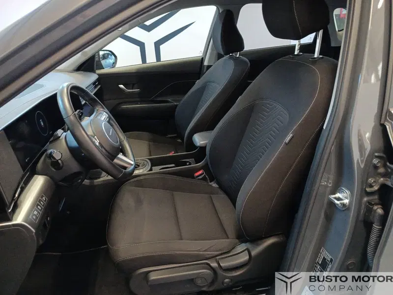 Hyundai Kona usata a Varese (8)