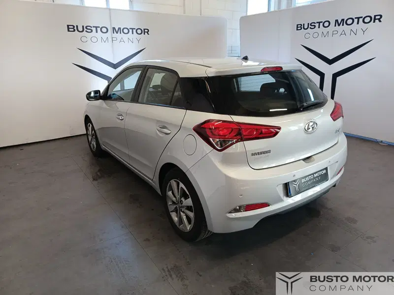 Hyundai i20 usata a Varese (6)