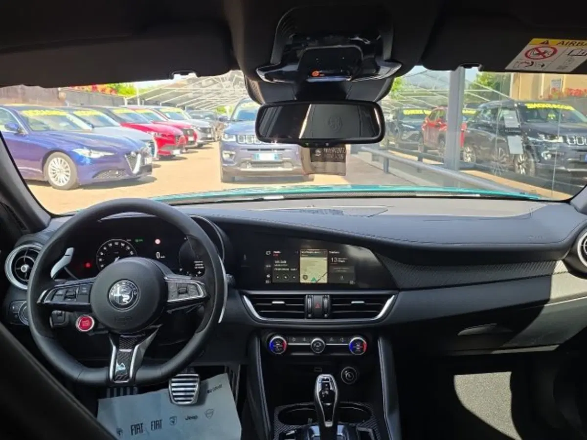 Alfa Romeo Giulia nuova a Monza e Brianza (8)