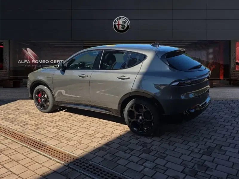 Alfa Romeo Tonale nuova a Monza e Brianza (7)
