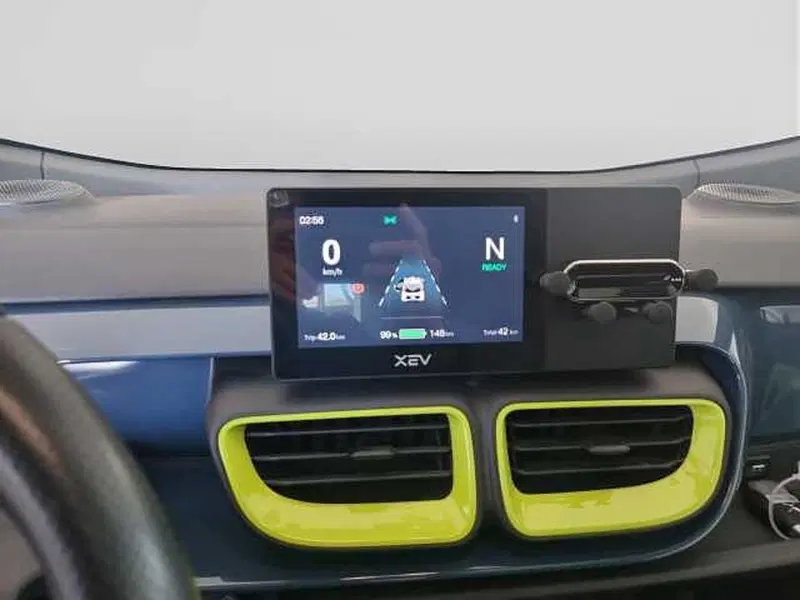 Xev XEV YoYo nuova a Varese (9)