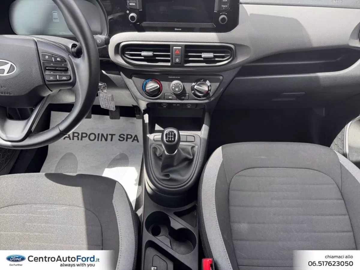 Hyundai i10 usata a Roma (11)