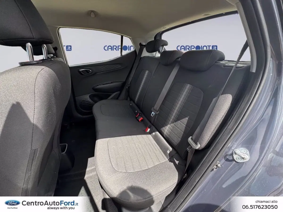 Hyundai i10 usata a Roma (13)