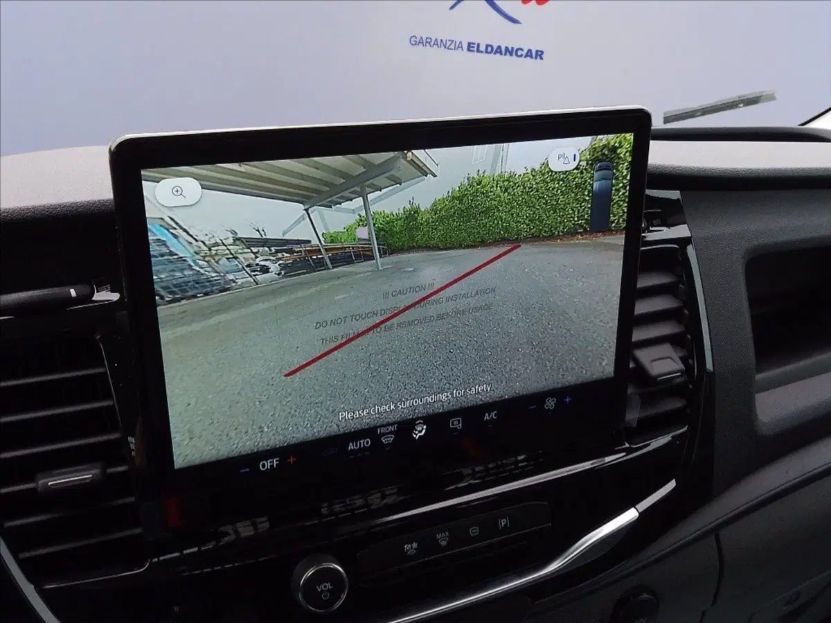 Ford Transit nuova a Milano (11)