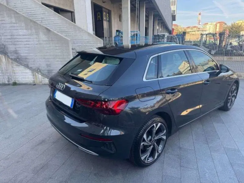 Audi A3 Sportback usata a Savona (6)