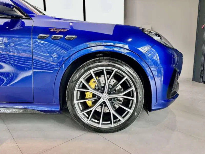 Maserati Grecale usata a Torino (4)