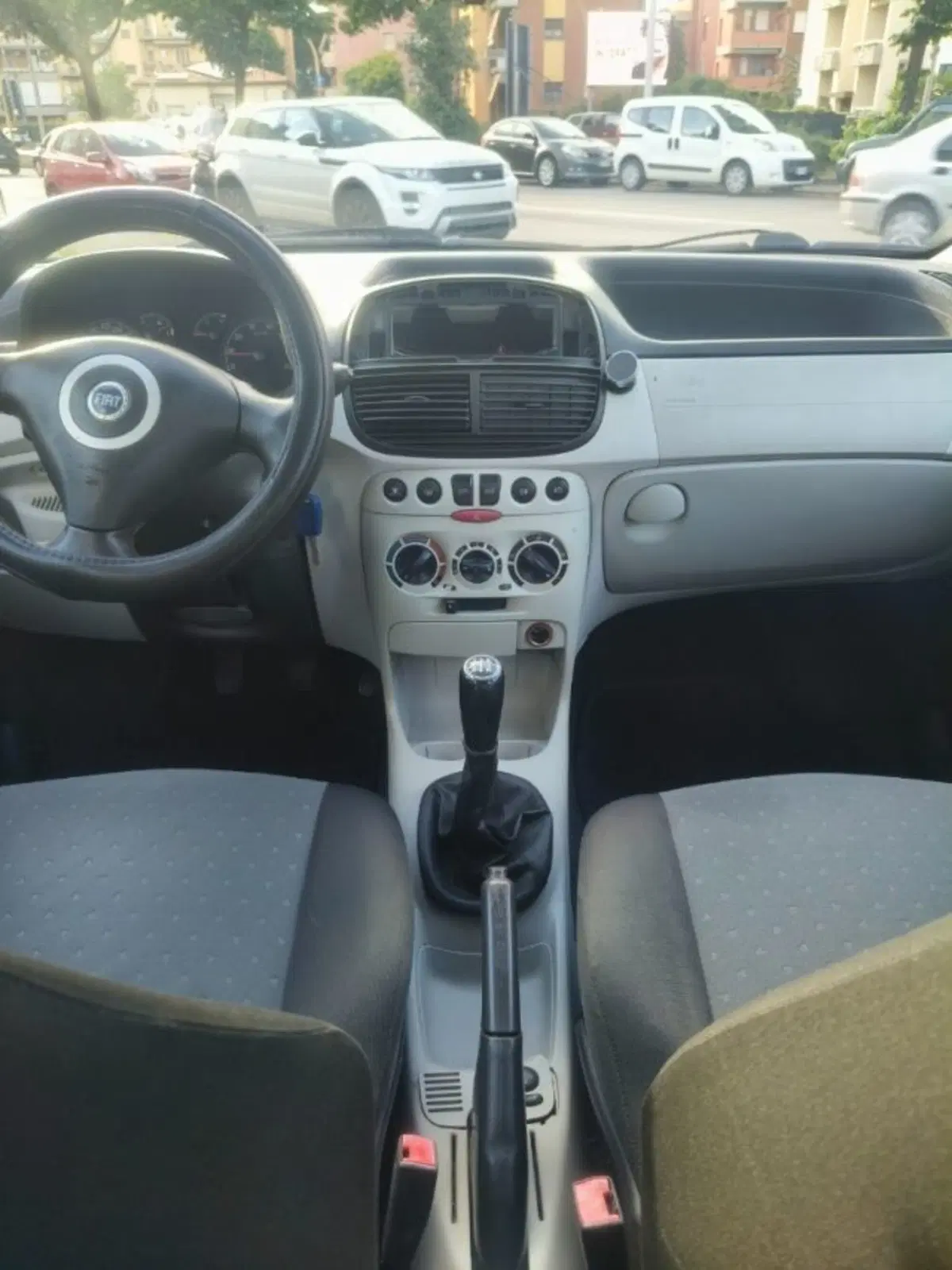 Fiat Punto usata a Firenze (12)