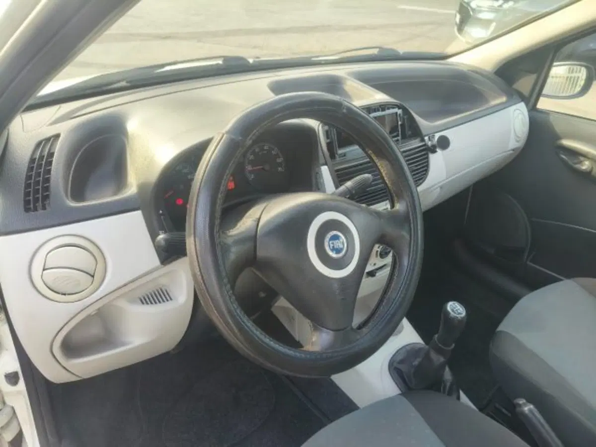 Fiat Punto usata a Firenze (9)