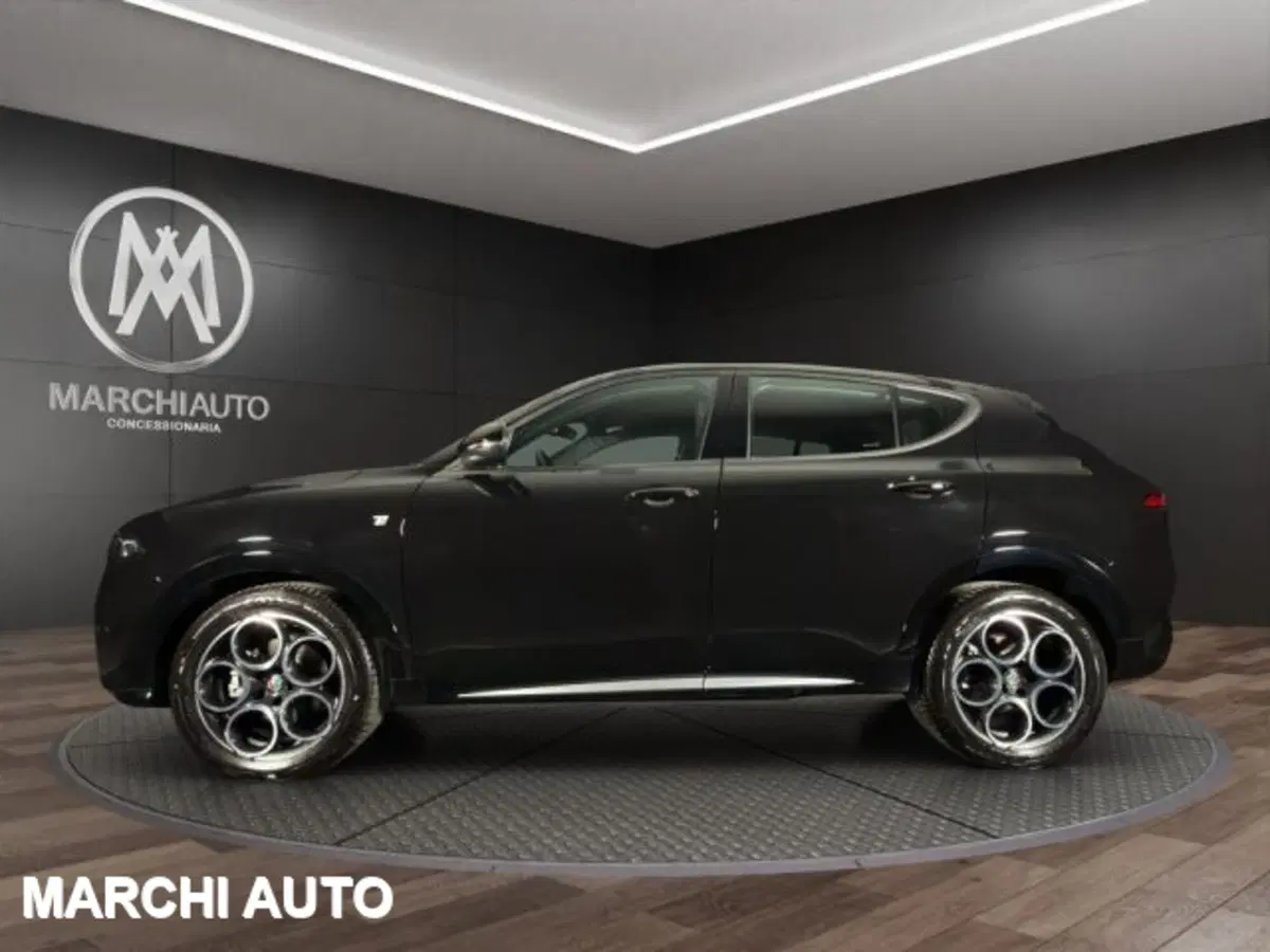 Alfa Romeo Tonale usata a Perugia (8)