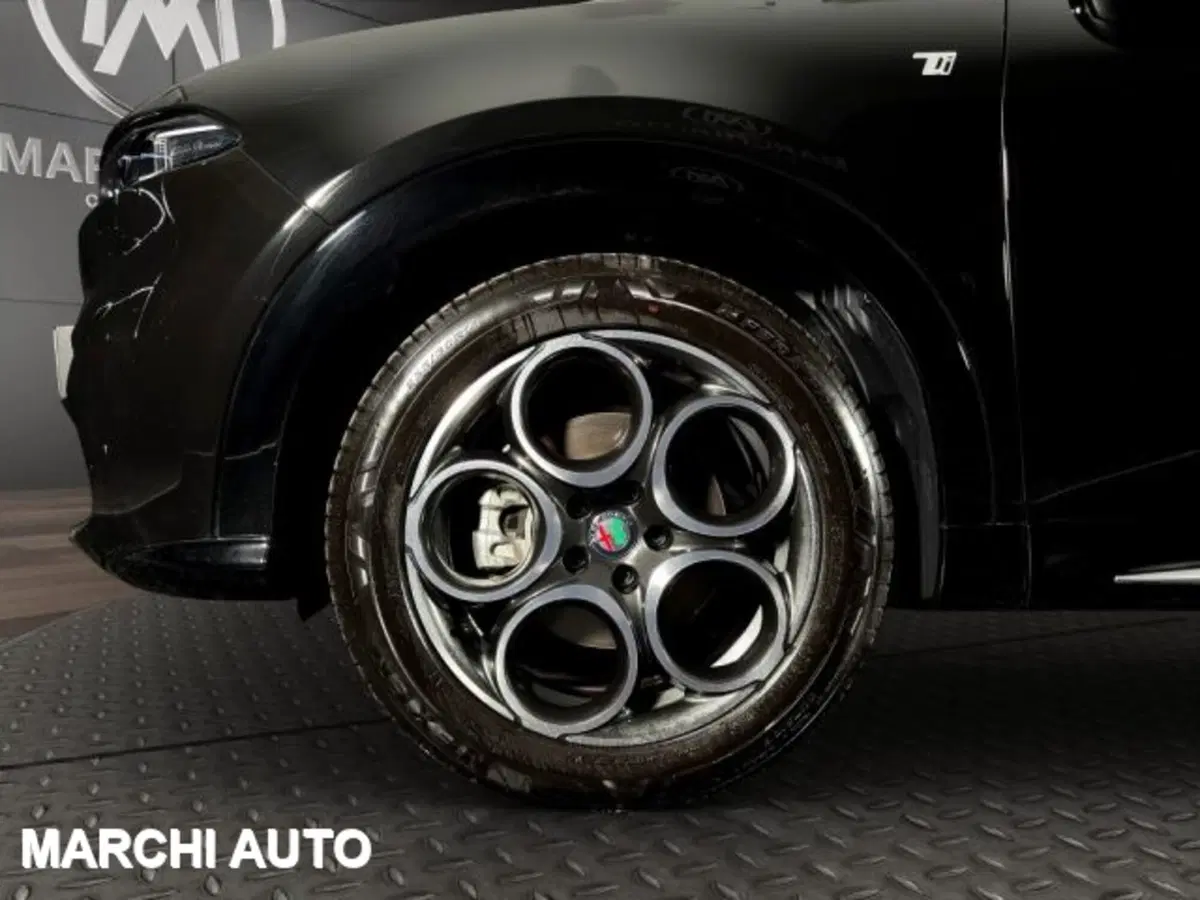 Alfa Romeo Tonale usata a Perugia (9)