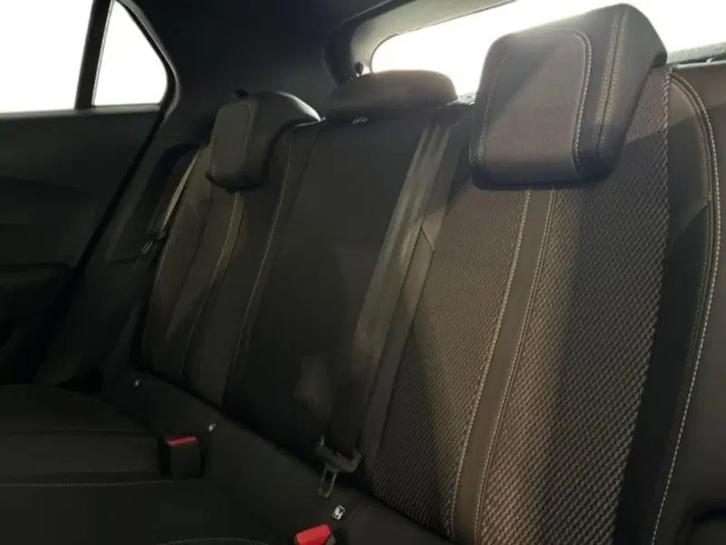 Peugeot 2008 usata a Ancona (14)